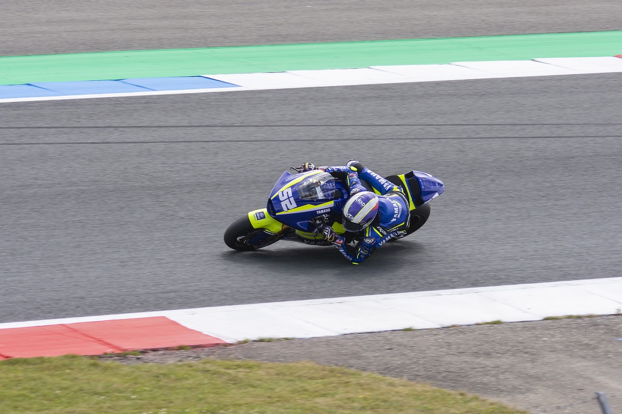 的协作与不 的协作与不